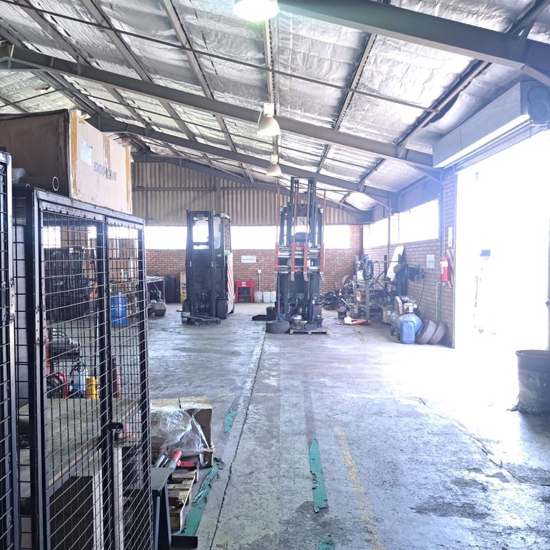 To Let commercial Property for Rent in Deal Party Eastern Cape